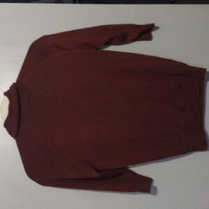 Zara burgundy maroon red turtleneck 3/4 length sleeves size small